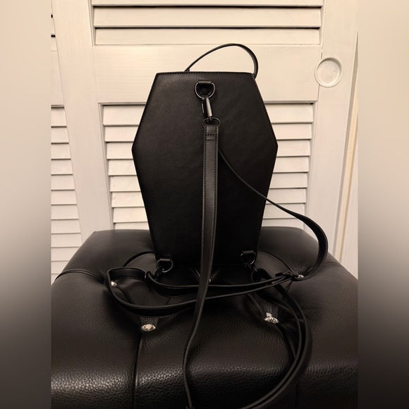 Killstar Nexus Black Crescent Moon Coffin Shaped Backpack | Like New - Picture 4 of 9
